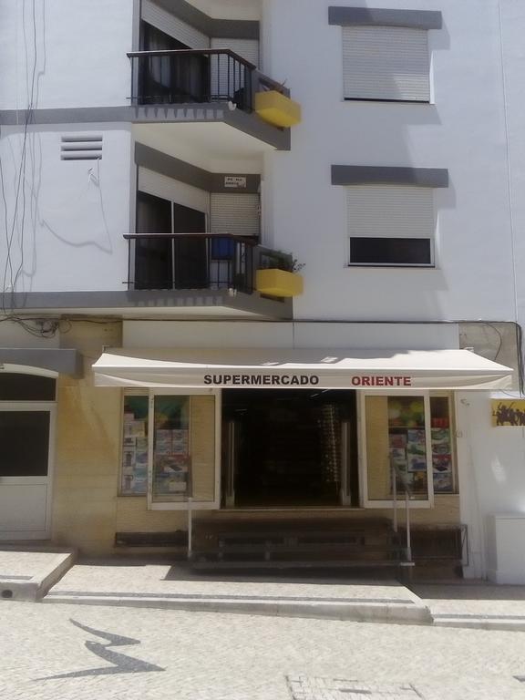 Apartamento Pe Na Areia, Armação de Pêra Εξωτερικό φωτογραφία