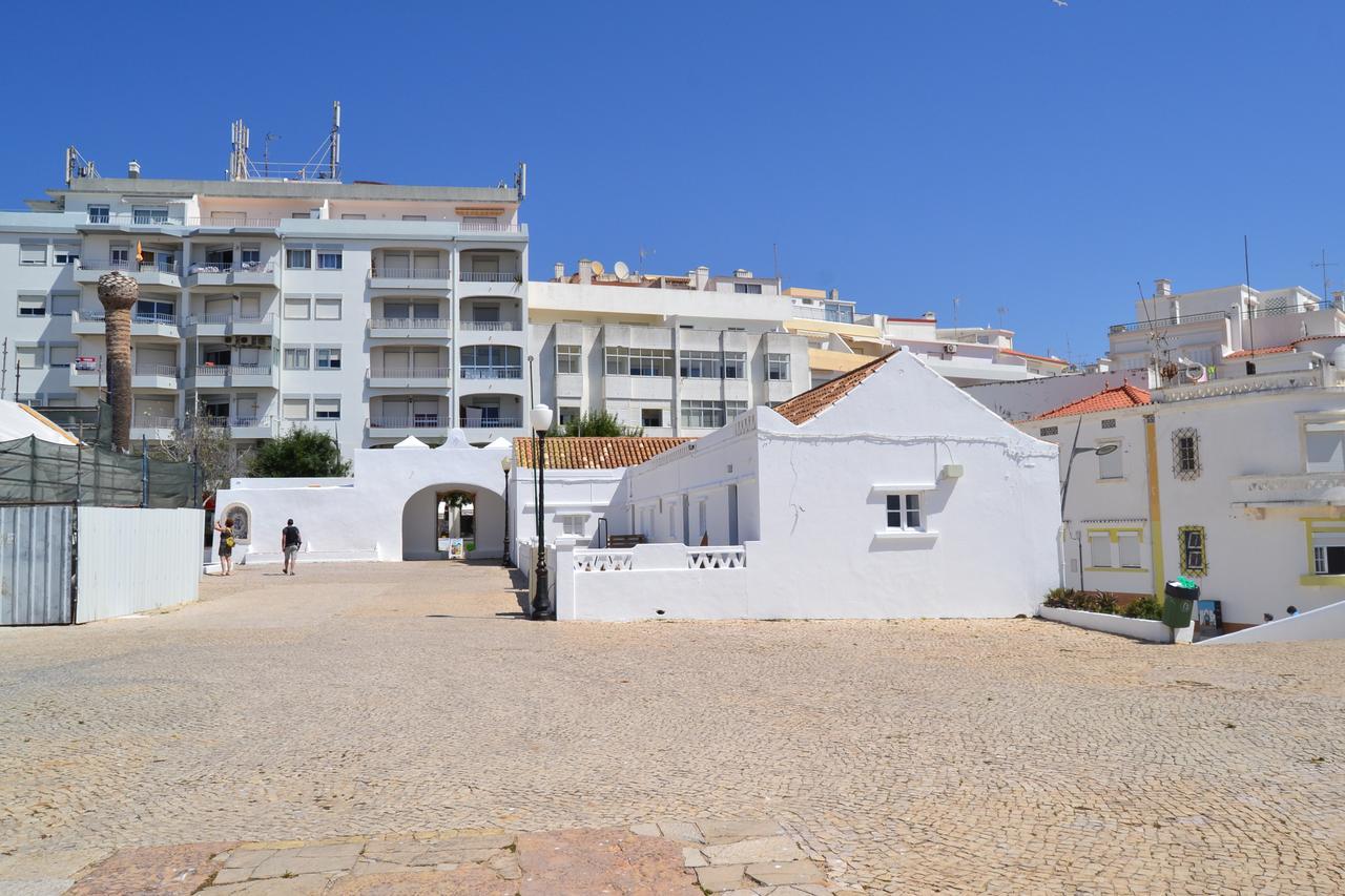 Apartamento Pe Na Areia, Armação de Pêra Εξωτερικό φωτογραφία
